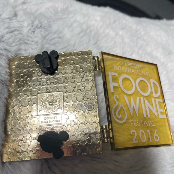 Disney Epcot food and wine pin - Picture 3 of 3